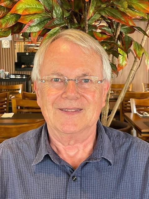 Professor Hélio J. Guilhardi
